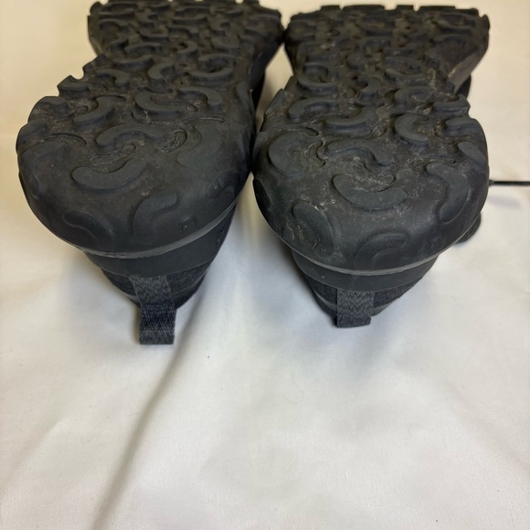 Allbirds Trail Runner SWT Women’s 7.5 Sneakers Black Grey Wool Natural Fibres - Picture 11 of 11